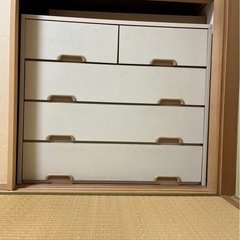 押入れダンス