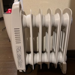 黄ばみなし。オイルヒーター