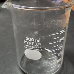 岩城硝子　パイレックス　ビーカー　300ml