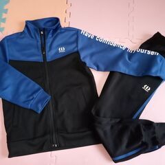 140サイズ　スェット　ジャージ　上下　