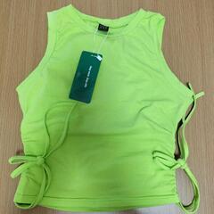 136　SHEIN　ノースリーブ　黄緑　新品未使用