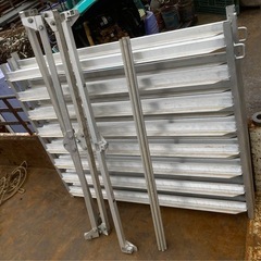 苗箱収納棚の画像