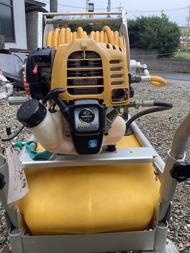 タンク付小型動墳、エンジン動墳