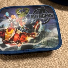 marvel子供用リュックの画像