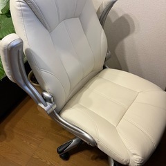 [受取決定しました］チェア　ホワイト