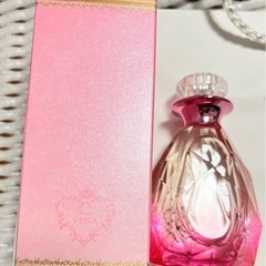 値下げしました！PrincessVega香水50mlラブパスポートプリンセスベガオードパルファムの画像