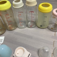 哺乳瓶　マグ　等セットの画像