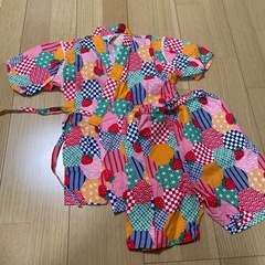 女の子の服の画像
