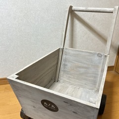 ナチュラル雑貨　アンティーク　フラワーワゴン　ガーデンカートの画像