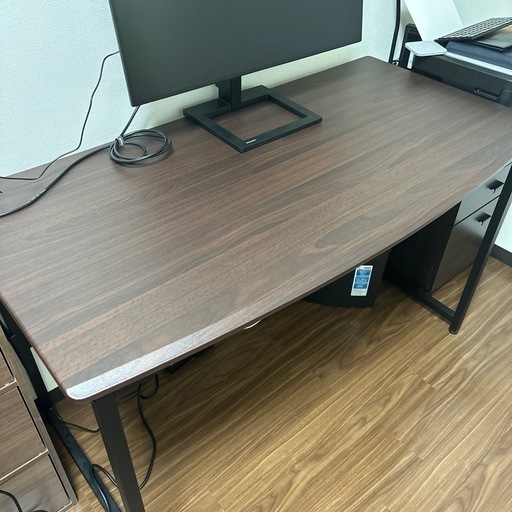 机　仕事机　テレワーク　ウォルナット