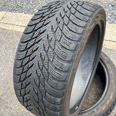 ★ノキアンタイヤ・スタッドレスタイヤ！！　（nokian TYRES　HAKKAPELIITTA R3）　２４５／４０Ｒ１８　９７Ｔ　２本　２０１８年製★の画像