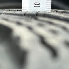 ★ノキアンタイヤ・スタッドレスタイヤ！！　（nokian TYRES　HAKKAPELIITTA R3）　２４５／４０Ｒ１８　９７Ｔ　２本　２０１８年製★の画像