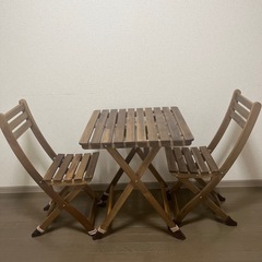 IKEA折りたたみテーブル＆チェアの画像