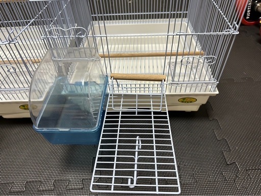 鳥用ケージ