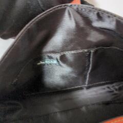 【ショルダーバッグ（オレンジ）】●美品:受け取りに来れる方お待ちしております。
の画像