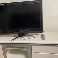 シャープSHARP AQUOS  亀山モデル　32型の画像