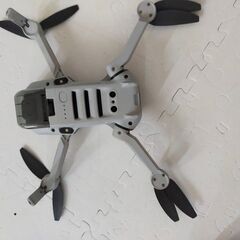 DJI ドローンMavic Mini コンボ＋バッテリー5個＋その他アクセサリー付きの画像