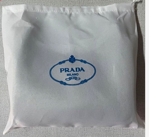 ♥︎PRADA ♥︎プラダノベルティショルダーバッグ