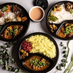 スパイスカレー店　ホールスタッフの画像