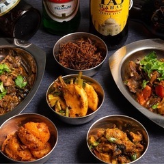 スパイスカレー店　ホールスタッフの画像