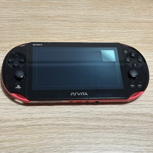 PSVita ﾋﾟﾝｸ×ﾌﾞﾗｯｸ 本体のみ