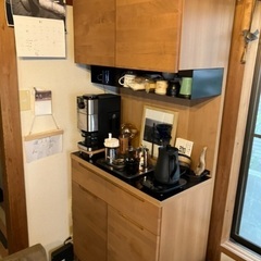 ウニコ　茶箪笥