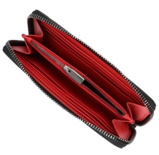 期間限定！20%オフ美品⭐︎ルブタン長財布