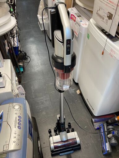 ☆中古￥4,500！IRIS OHYAMA　充電式サイクロンスティッククリーナー　家電　SCD-131P-S型　2020年製　【BJ164】