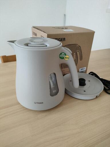 【新品未使用】タイガー蒸気レス電気ケトルPCV-A100-CU