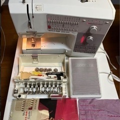 動作確認済　リッカーミシン　ベルニナRCM1230