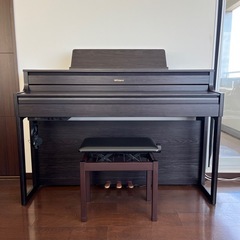 Roland HP-704 2021年製 Roland HP-704 Console Digital Piano - Capital Music Center