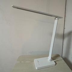 未使用折りたたみテーブルキャスター付の画像