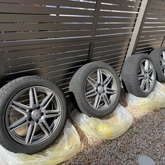 【215/50R17】スタッドレスタイヤホイール付き・4本セット...