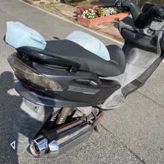【交渉中】マジェスティ125FI 不動　部品取りの画像