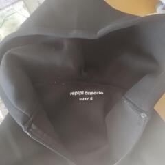 repipi armarioパーカーの画像