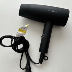 【値下げしました】サロニア　スピーディーイオンドライヤー