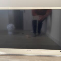 SHARP AQUOS LC-32J9-W