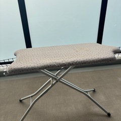 可愛い花柄アイロン台折りたたみ式

