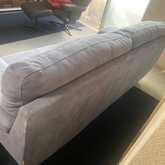 三人掛けソファの画像