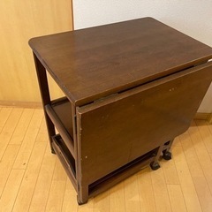 サイドテーブル　キャスター付き折りたたみ台