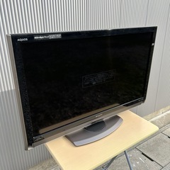 【SHARP/40インチ】　液晶テレビ　2011年製