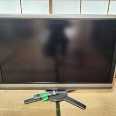問題なく使用できます。40型の液晶テレビ　アクオス