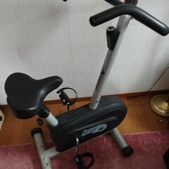 サイクリングマシーン