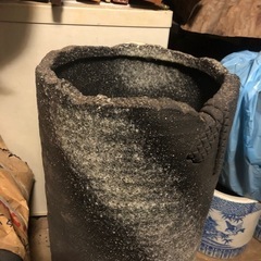 傘立て、陶器製品
の画像