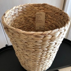 ［取引決定］おまけ付きIKEA プラントスタンド・オリヴブラード２点の画像