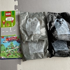 ハッピーセットトミカ4台とDVD！