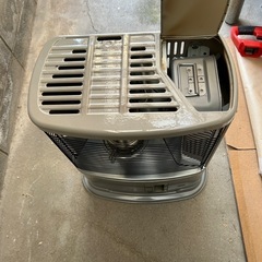 レトロなストーブの画像