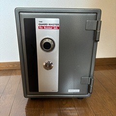 耐火金庫  ES-8(鍵&ダイヤル番号あり)