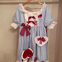 フリルドレス4着
の画像