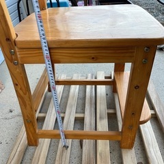 椅子 木の椅子の画像